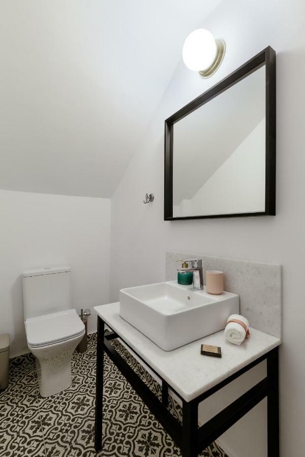 Boutique Central Acropolis View *